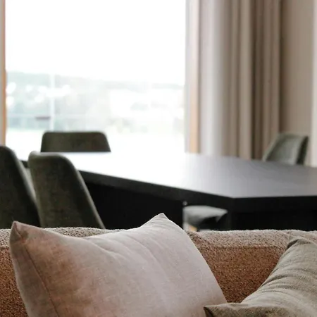 And Spacious For 6 With Sauna * Jyväskylä