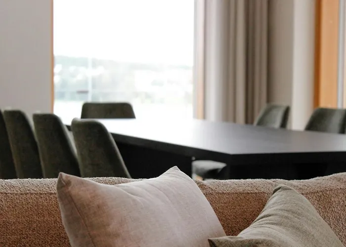 And Spacious For 6 With Sauna * Jyväskylä