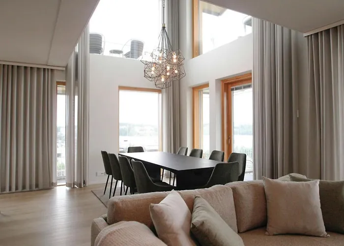 And Spacious For 6 With Sauna Jyväskylä