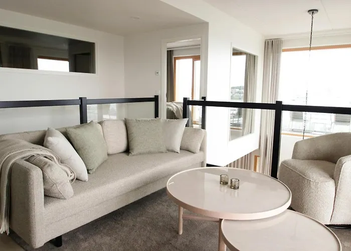 Daire And Spacious For 6 With Sauna Jyväskylä