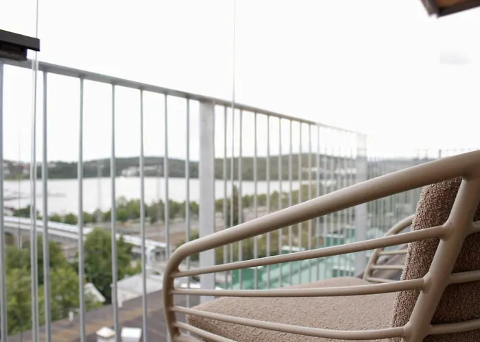 And Spacious For 6 With Sauna Jyväskylä